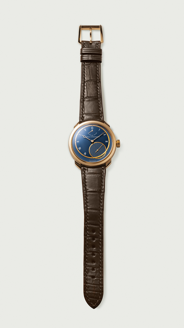 Case: Rose Gold, Dial: Blue