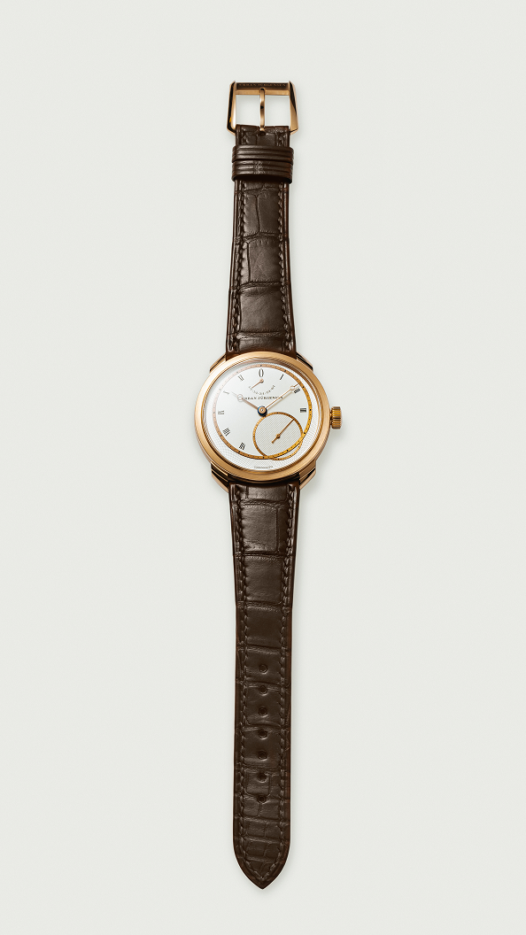 Case: Rose Gold, Dial: White