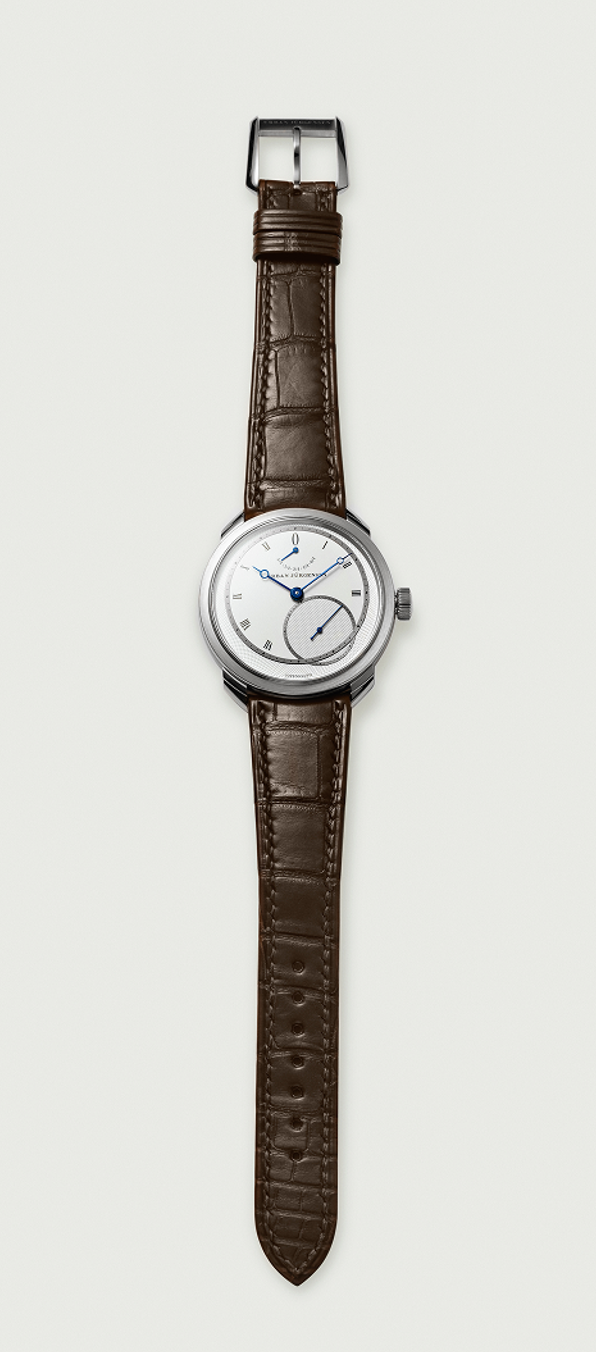Case: Platinum, Dial: White